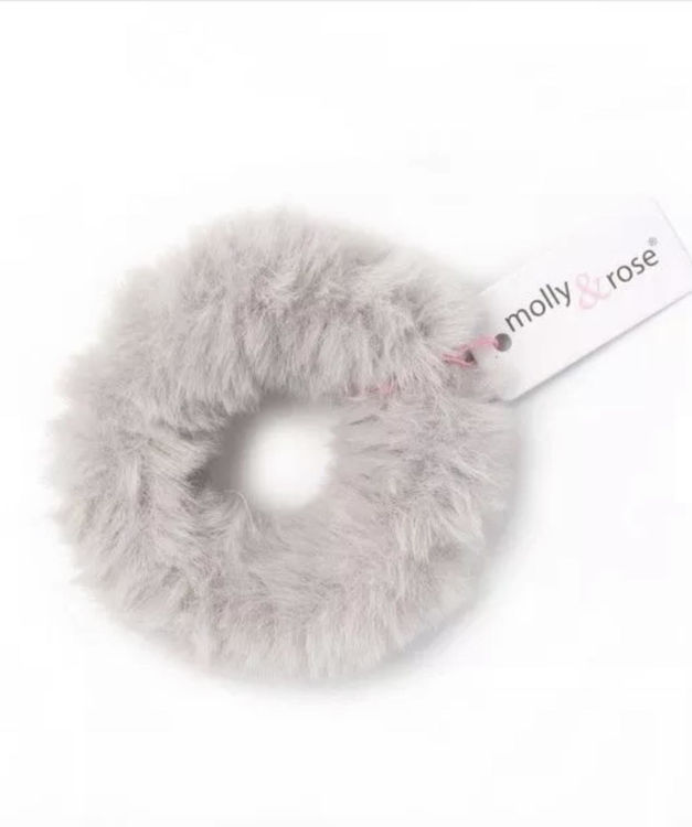 Picture of 8010 / 0101 SMALL SIZE FABRIC SCRUNCHIE IN FAUX FUR